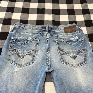 Buckle BKE Mason Straight Leg Jeans Men's Sz 31 x 34 Stretch Destruction Frayed